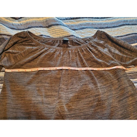 Win Win Boho Black/Gray Tunic Sweater with Crochet Lace Bell Sleeves Size L - Picture 8 of 12